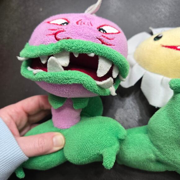 Plants vs Zombies Flower Lot Of 3 View Photos For Details - Picture 3 of 8